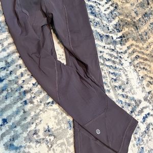 Lululemon time to sweat gray leggings size 2 pockets
